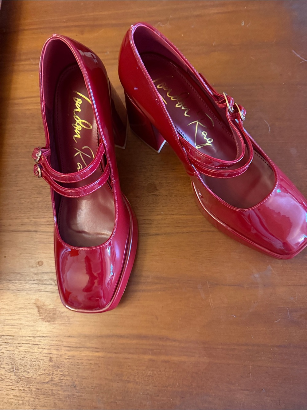 Red Patent Mary Jane Block Heel Pumps - London Rag like new